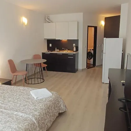 Atlantis Apartament *